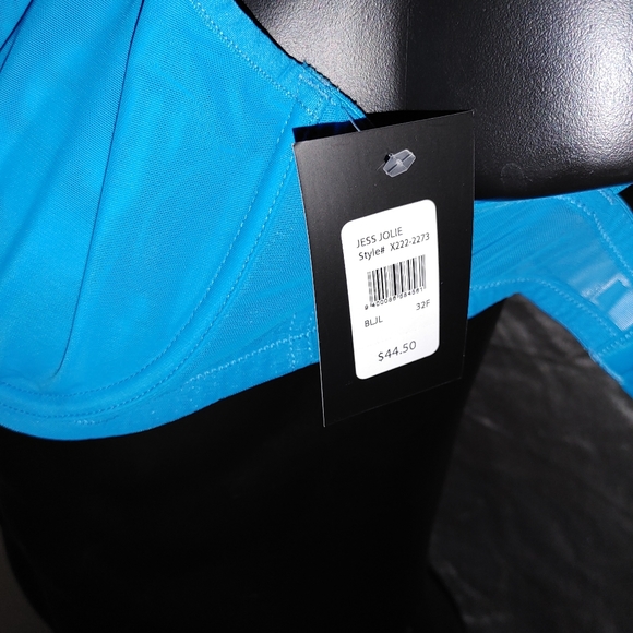 Bra - Picture 2 of 2